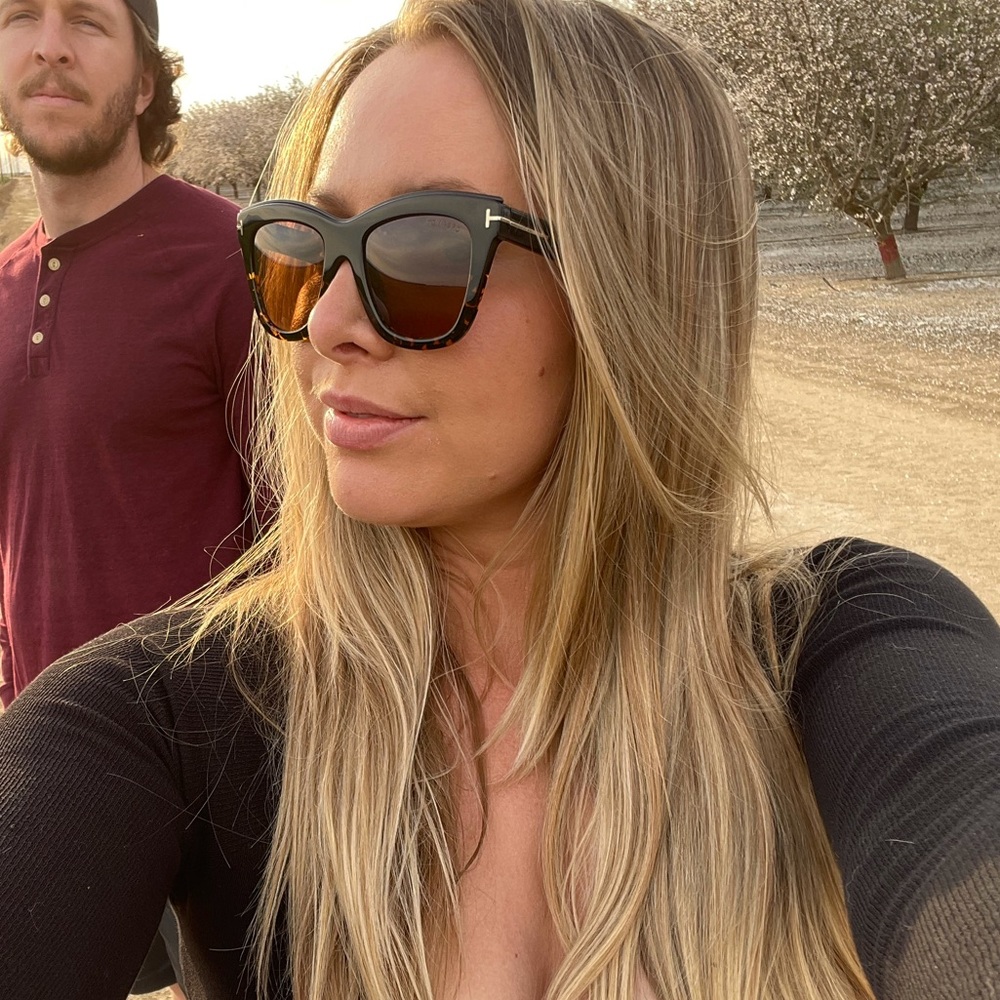 Meet your Posher, Rebecca